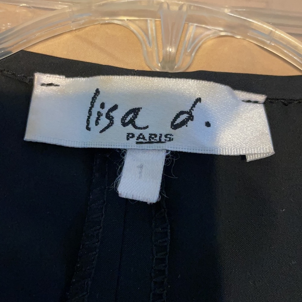 Lisa d - Picture 6 of 6